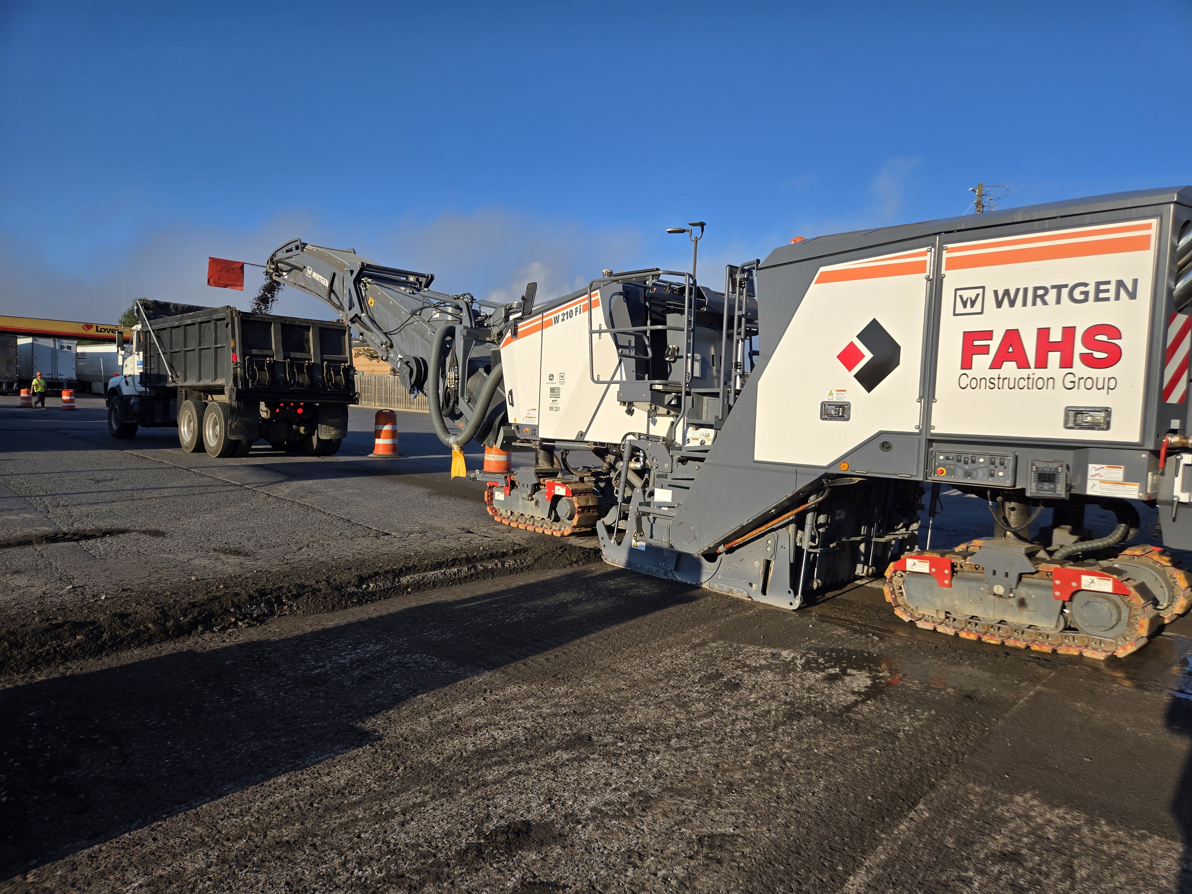 Asphalt_Milling_Paving_FahsConstruction